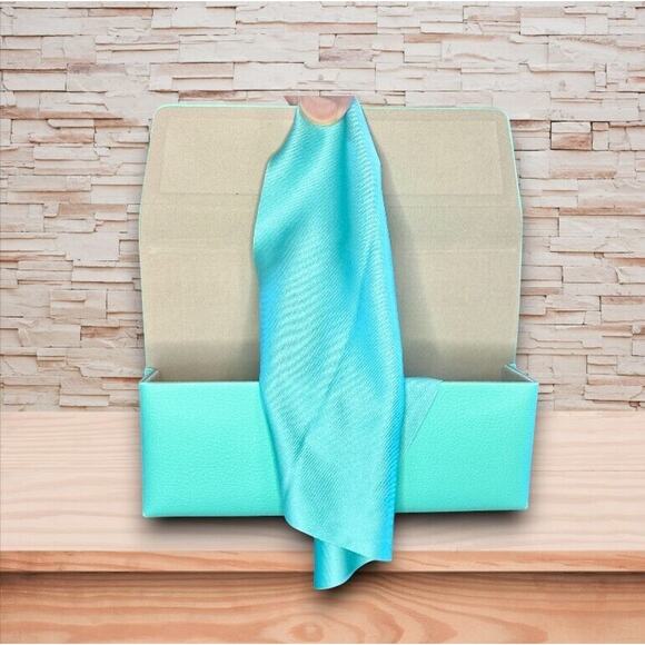 Tiffany & Co Leather Sunglass Eyeglass Soft Case Only Traditional Tiffany Blue - Picture 7 of 7